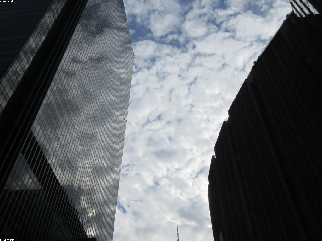 សារៈសំខាន់នៃព័ត៌មាន និងព្រឹត្តិការណ៍ក្នុងសង្គម