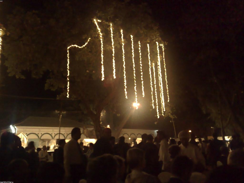 ការយល់ដឹងអំពីភ្នាល់ និងលេខកូដ